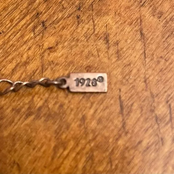 1928 Yellow Moon Crystal Teardrop Copper Tone Pendant Necklace Vintage Style - Picture 6 of 6